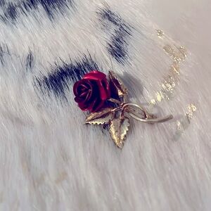 Rose Brooch 🌹